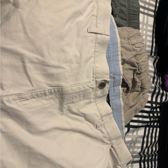 Bundle: Men's Cargo Shorts - Set of 3. Great set and great condition. Size 44 - Picture 7 of 10